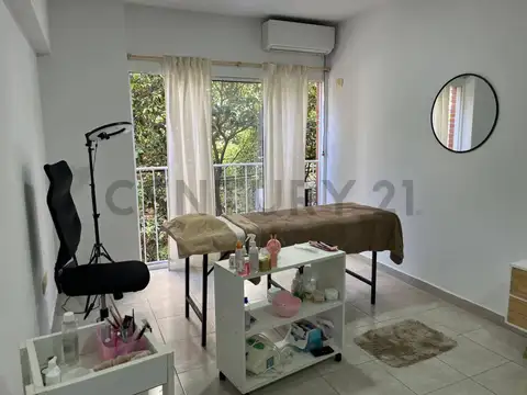 Oficina en alquiler en Belgrano – Bajas expensas