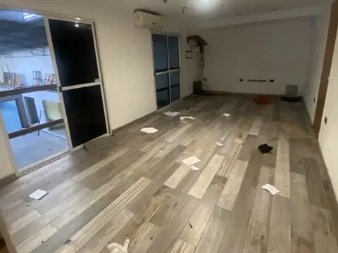 Galpon en Venta en Mataderos, USD 375.000