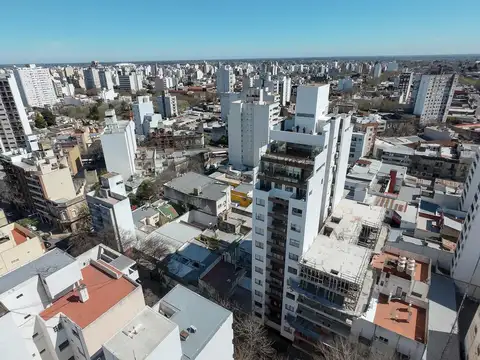 Departamento 5 ambientes con 3 baños