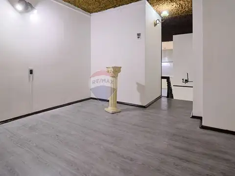 Local en Galería en el corazón de la ciudad.