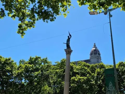 Local en Galería en el corazón de la ciudad.