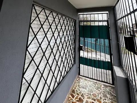 Casa en Alquiler en Ituzaingó Norte, $ 750.000