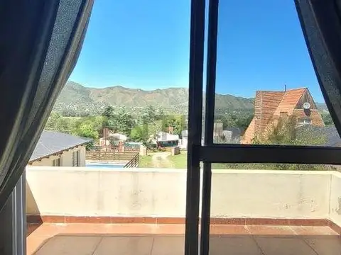 Los Veleros 3300, Piso 0
