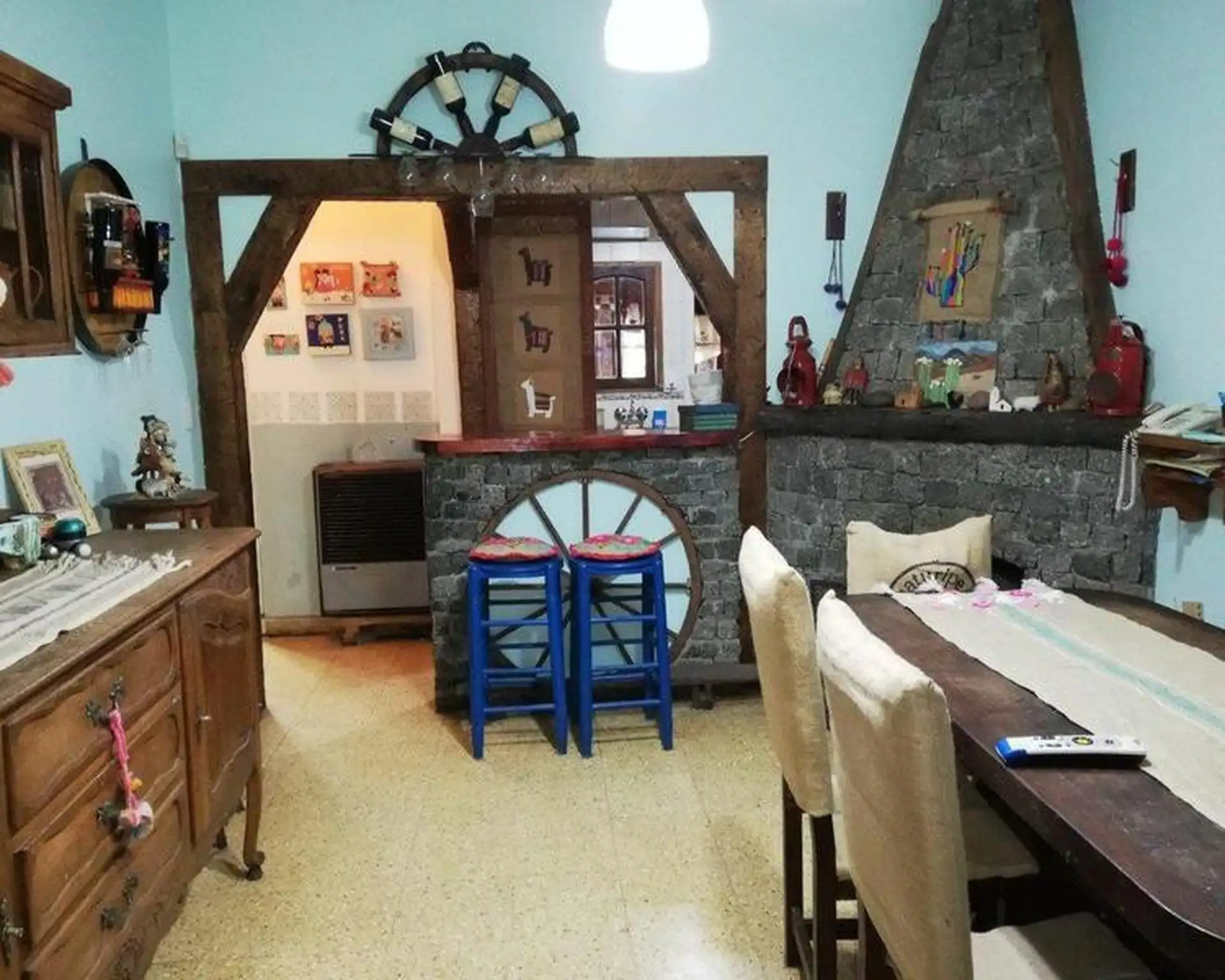 Chalet de 3 ambientes con quincho y parrilla