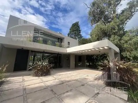 Casa 4 ambientes a estrenar en venta - Greenville Polo Resort