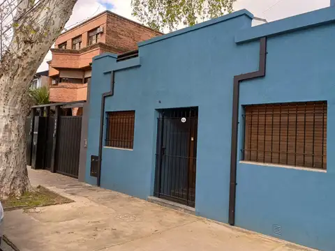 Casa de 225 m² con 4 dormitorios en venta en Olivos  Felix de Amador 1974