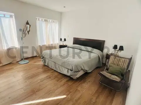 CASA VENTA 4 DORMITORIOS PISCINA HARAS DEL SUR 1