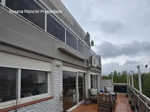 Departamento en Venta con 2 cocheras