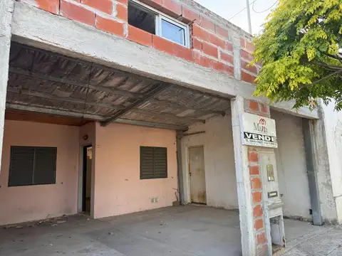 Venta de casa opción local comercial y entrega y cuotas