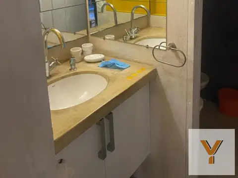 Casa 2 ambientes con 1 baño