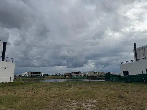 Terreno en Venta en Puertos - Riberas, USD 210.000