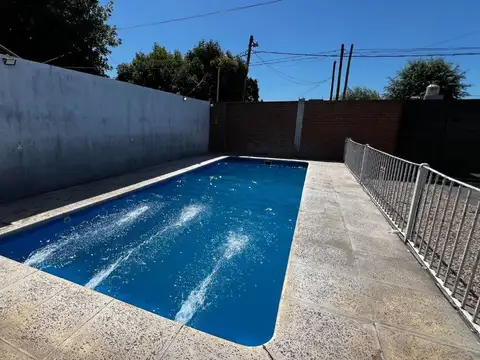 Quinta en Venta en Longchamps, USD 60.000