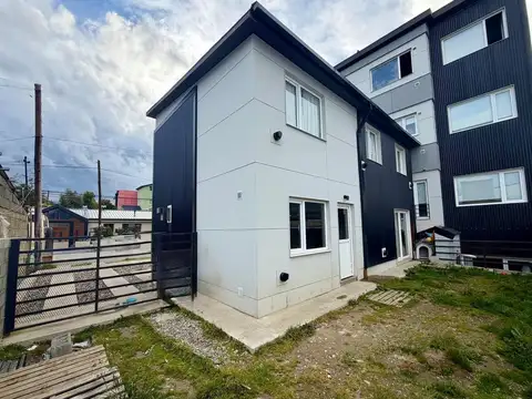 Depto Tipo Casa en Venta de 2 dormitorios