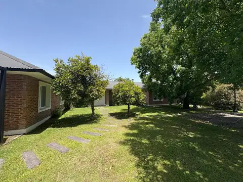 Casa en alquiler en Barrio San Francisco, Manzanares, Pilar - 4 ambientes