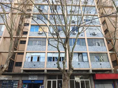 Departamento Venta 3 dormitorios proximo a calle 12