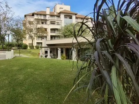 VENTA CASONAS DEL SUR 2 DORM. 2 BAÑOS COCHERA SUB.