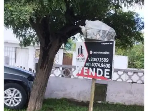 Venta Casa 3 ambientes con garage en Bragado
