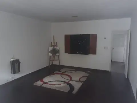 Depto Tipo Casa en Venta en Martinez Fleming / Panamericana, USD 180.000