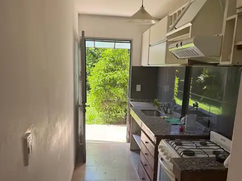 Depto Tipo Casa en Venta en Villa Pueyrredon, USD 120.000