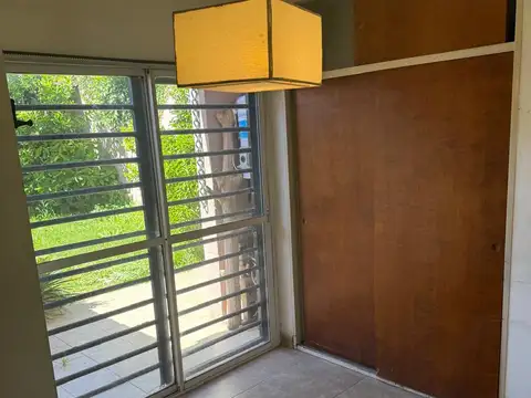 Depto Tipo Casa en Venta de 2 ambientes