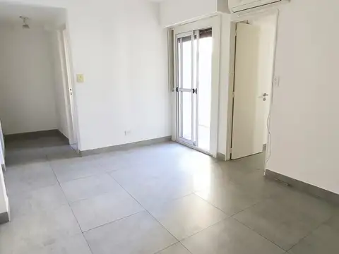 2 ambientes en alquiler, a pasos de Av. Córdoba (Tribunales)