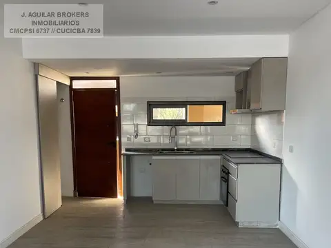 Departamento en Venta en Barrio Parque Leloir, USD 150.000