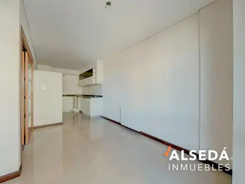 Av. Pellegrini 856 - Entrega Enero 0001