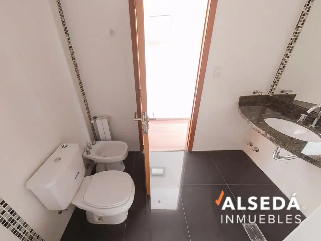 Emprendimiento en Centro - Etapa: Terminado