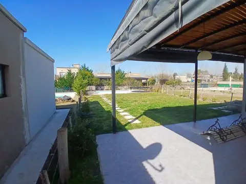 Casa SUPER moderna y funcional, en Domselaar Chico VENTA
