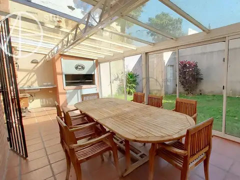 Casa en venta 5 ambientes jardin Saavedra