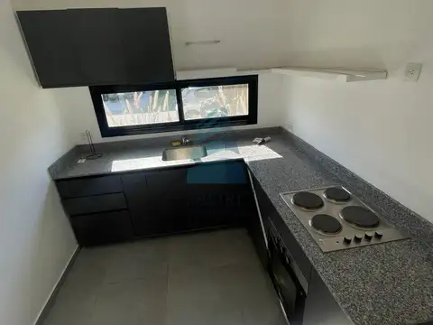 ALQUILER | Casa 4 ambientes en el Aljibe, Pilar con jardín