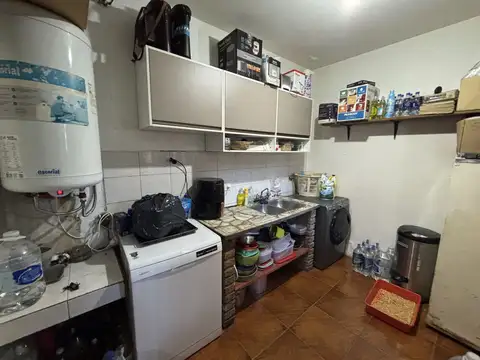 Hermosa casa cercana a estación a mts. de Av. San Martin 