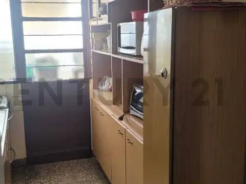 *VENTA * CABALLITO * Departamento de 3 amb. * Calle Planes al 800*