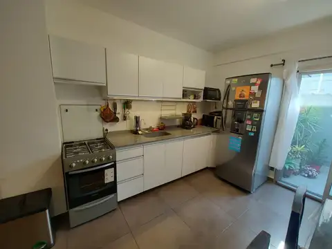 Depto Tipo Casa en Venta en Agronomia, USD 99.000