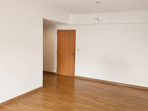 Departamento en Alquiler en Caballito Sur, $ 900.000