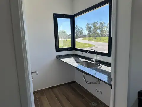 Casa  en Venta en Santa Sofía, Pilar del Este, Pilar