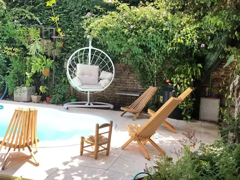 Casa en Venta en Alberdi, USD 180.000