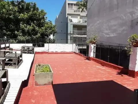 Departamento tipo casa 3 ambientes