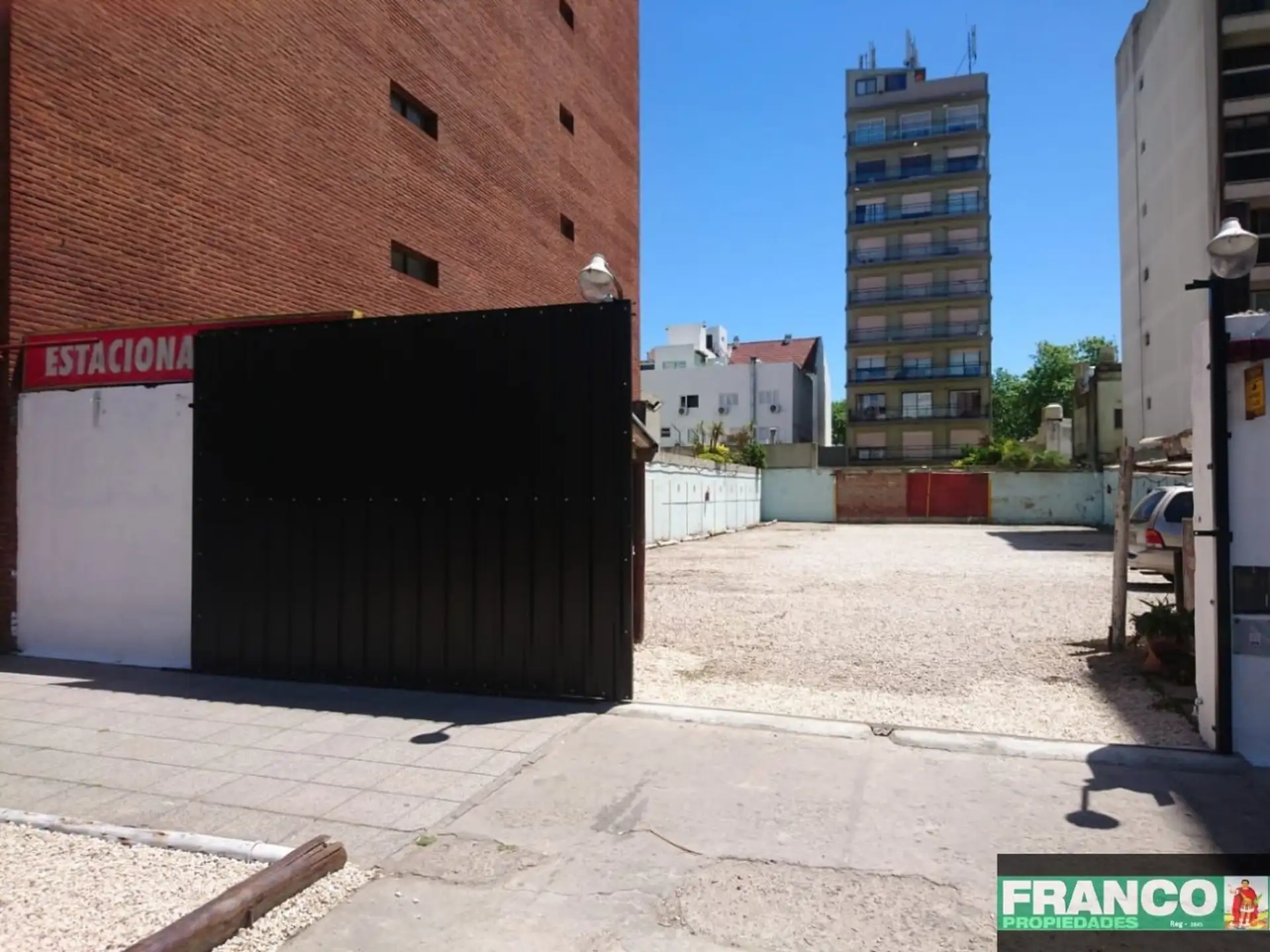 Terreno en venta de 750m² en La Perla Norte, Mar del Plata