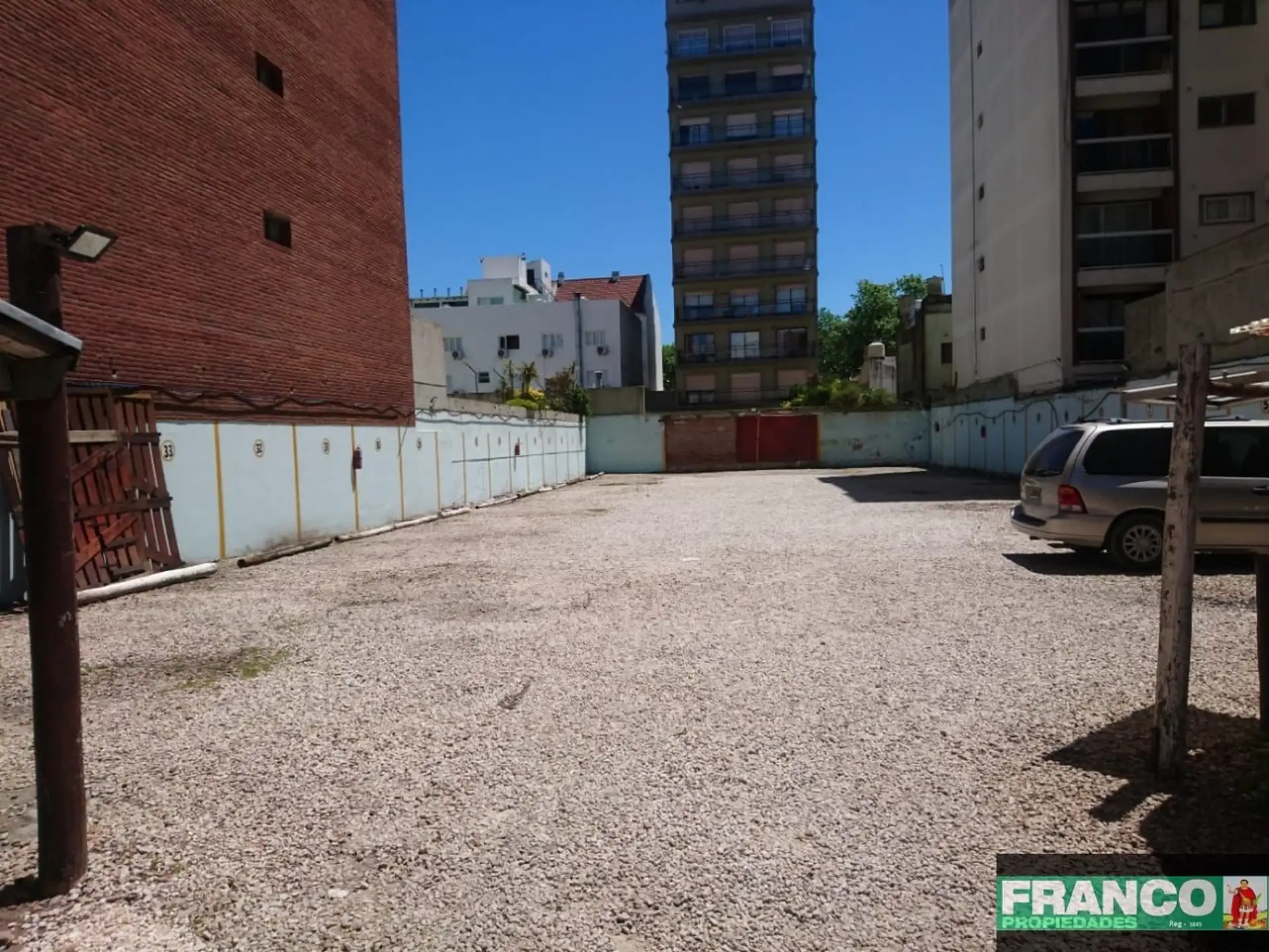 Terreno en venta de 750m² en La Perla Norte, Mar del Plata