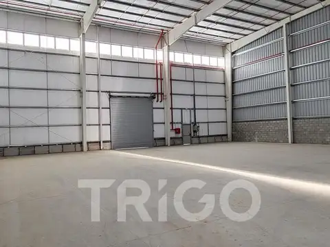 Galpón tipo depósito comercial en alquiler 930m2 en el Polo industrial Ezeiza