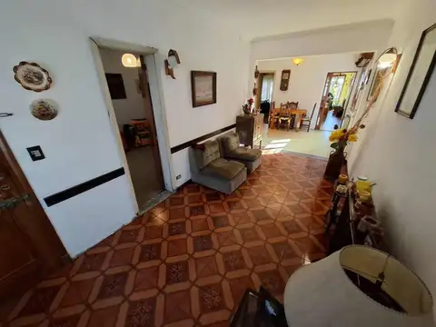 VENTA CASA QUILMES 5 AMB QUINCHO PILETA PARRILLA