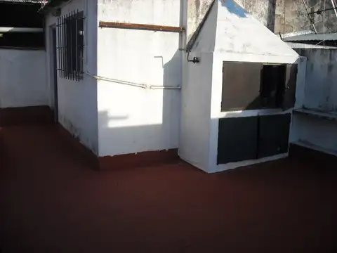 Depto Tipo Casa en Venta 40 años