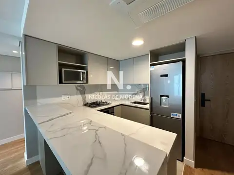 Venta Apartamento de 3 Dormitorio en El Corazon de Punta Carretas,Montevideo!