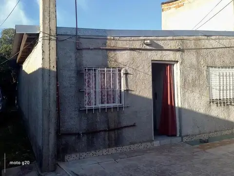 Casa de 2 amb en Merlo c/patio