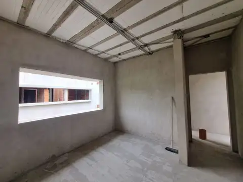 Depto Tipo Casa 5 ambientes con 2 baños