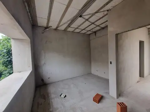 Depto Tipo Casa en Alquiler con 1 cocheras