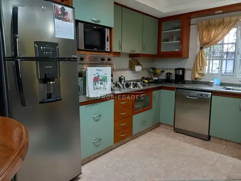 Casa  en Venta en Florencio Varela,  G.B.A. Zona Sur