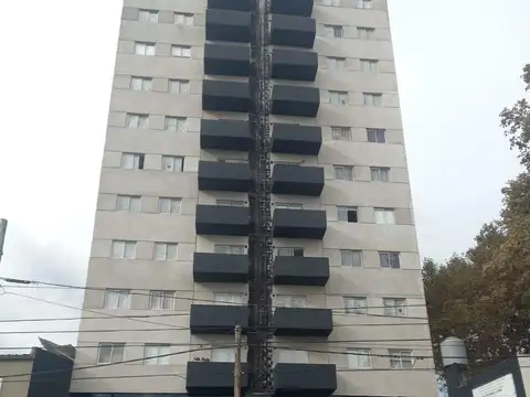 Departamento a estrenar. 2 ambtes de 40 metros. Al frente con balcon. muy Luminoso