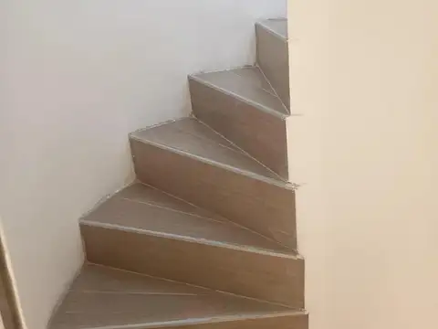 Departamento 6 ambientes con 3 baños